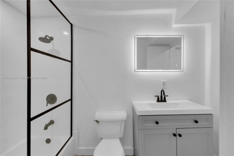 House in Fort Lauderdale, Florida 3 bedrooms, 119.01 sq.m. № 1762723 - photo 27
