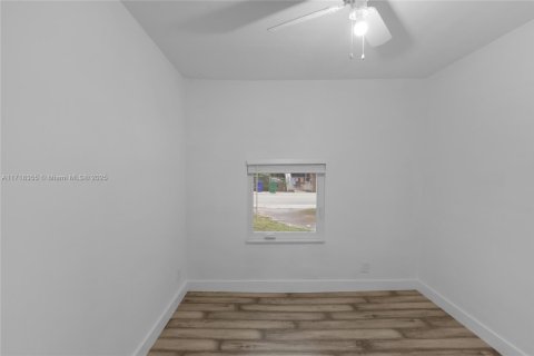 House in Fort Lauderdale, Florida 3 bedrooms, 119.01 sq.m. № 1762723 - photo 20
