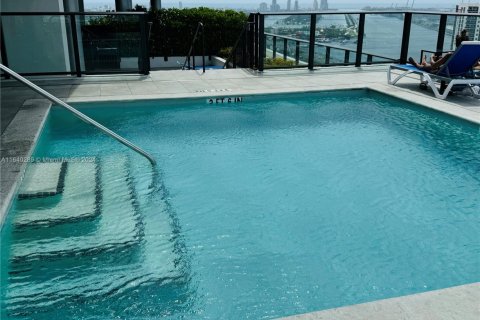 Condominio en venta en Miami, Florida, 2 dormitorios, 94.57 m2 № 1865077 - foto 30