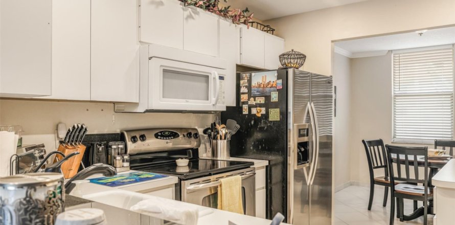 Condo in Pompano Beach, Florida, 2 bedrooms  № 1096470