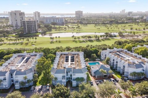 Copropriété à vendre à West Palm Beach, Floride: 1 chambre, 72 m2 № 2254771 - photo 15