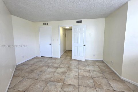 Copropriété à vendre à West Palm Beach, Floride: 1 chambre, 72 m2 № 2254771 - photo 7