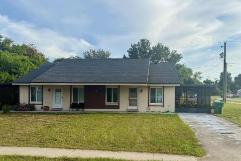 Appartement à louer à Deltona, Floride: 2 chambres, 169.45 m2 № 1852536 - photo 1