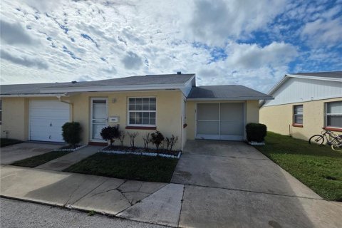 Copropriété à louer à New Port Richey, Floride: 2 chambres, 74.41 m2 № 2399501 - photo 17