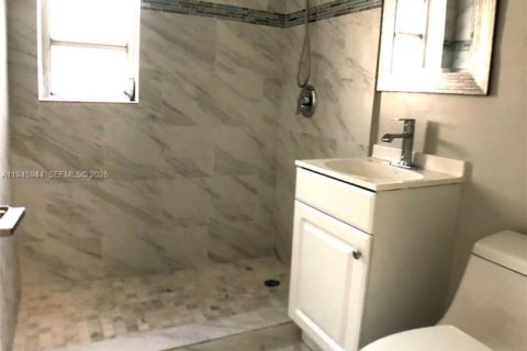 Villa ou maison à louer à Hollywood, Floride: 3 chambres, 141.58 m2 № 2002173 - photo 5