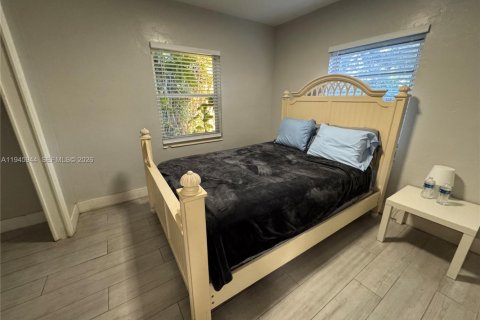 Villa ou maison à louer à Hollywood, Floride: 3 chambres, 141.58 m2 № 2002173 - photo 6