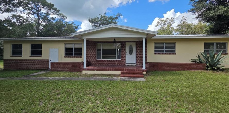 Casa en Bronson, Florida 3 dormitorios, 141.03 m2 № 2383735