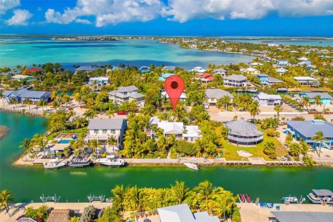 Casa en venta en Sugarloaf Key, Florida, 4 dormitorios, 225.01 m2 № 1847725 - foto 17