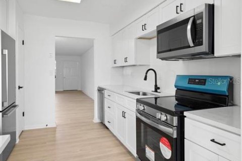 Condominio en venta en Seminole, Florida, 2 dormitorios, 109.62 m2 № 2233033 - foto 13