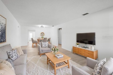 Condominio en venta en Seminole, Florida, 2 dormitorios, 109.62 m2 № 2233033 - foto 3