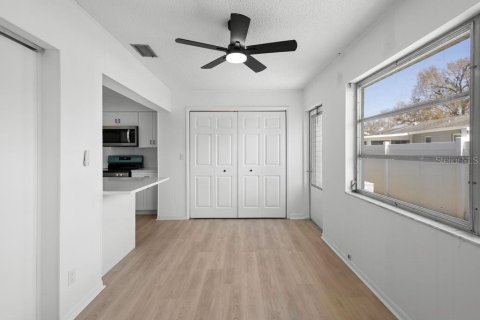 Condominio en venta en Seminole, Florida, 2 dormitorios, 109.62 m2 № 2233033 - foto 19
