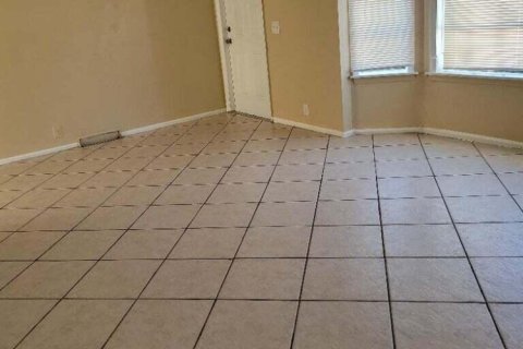 Villa ou maison à louer à Riviera Beach, Floride: 3 chambres, 122.72 m2 № 2378762 - photo 13