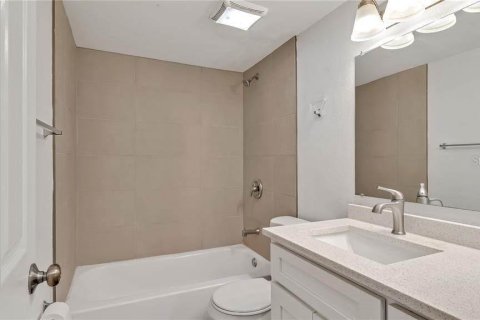 Appartement à louer à Saint Petersburg, Floride: 2 chambres, 102.19 m2 № 2106870 - photo 7