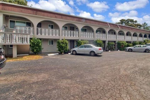 Appartement à louer à Saint Petersburg, Floride: 2 chambres, 102.19 m2 № 2106870 - photo 2