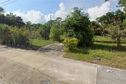 Land in Deltona, Florida № 1511938 - photo 1