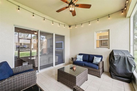 House in Orlando, Florida 4 bedrooms, 248.7 sq.m. № 2151546 - photo 22