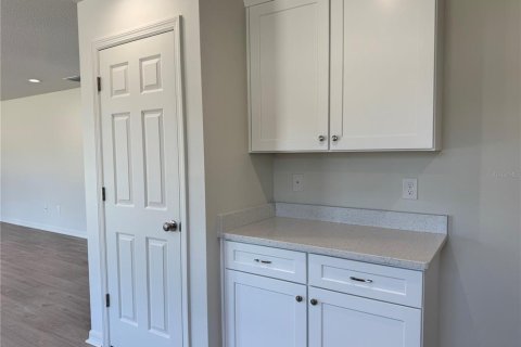 Casa en venta en Zephyrhills, Florida, 3 dormitorios, 138.42 m2 № 2218819 - foto 27