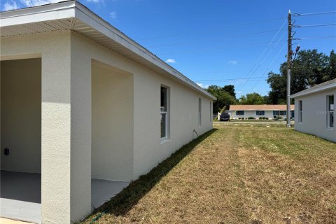 Casa en venta en Zephyrhills, Florida, 3 dormitorios, 138.42 m2 № 2218819 - foto 8