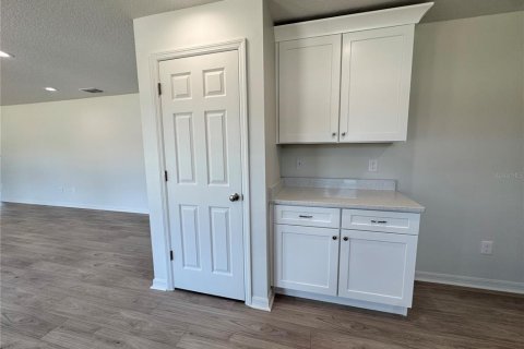 Casa en venta en Zephyrhills, Florida, 3 dormitorios, 138.42 m2 № 2218819 - foto 26