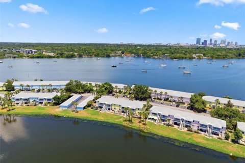 Propiedad comercial en venta en Saint Petersburg, Florida, 6 dormitorios, 94.57 m2 № 2149191 - foto 13