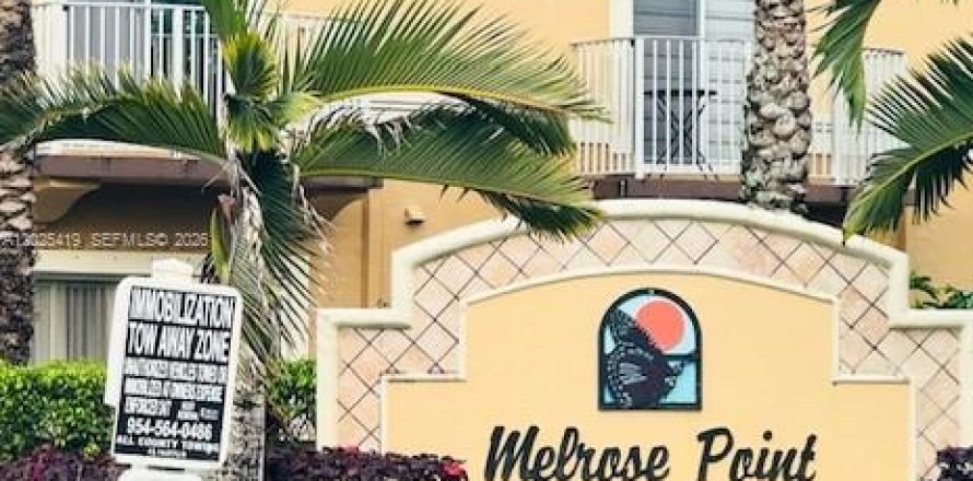 Townhouse in Miramar, Florida 2 bedrooms, 110.55 sq.m. № 2087076