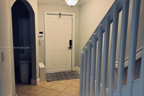 Townhouse in Miramar, Florida 2 bedrooms, 110.55 sq.m. № 2087076 - photo 14