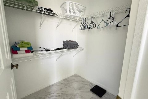 Купить виллу или дом в Киссимми, Флорида 12 комнат, 169.45м2, № 2157798 - фото 13
