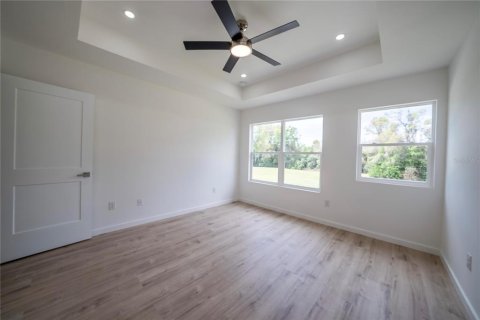 House in Williston, Florida 2 bedrooms, 111.48 sq.m. № 2211994 - photo 10