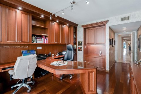 Condominio en venta en Aventura, Florida, 3 dormitorios, 304.16 m2 № 1922047 - foto 13