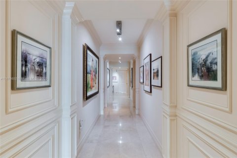 Condominio en venta en Aventura, Florida, 3 dormitorios, 304.16 m2 № 1922047 - foto 9