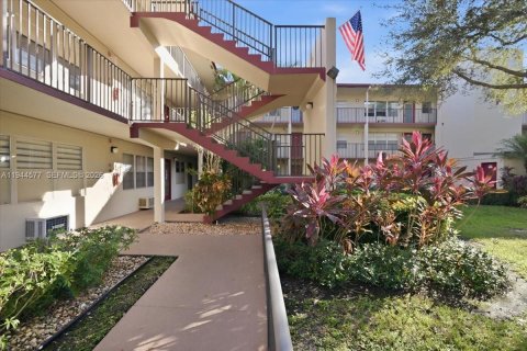 Copropriété à louer à Pembroke Pines, Floride: 2 chambres, 88.63 m2 № 2001186 - photo 21