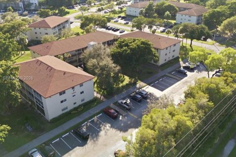 Copropriété à louer à Pembroke Pines, Floride: 2 chambres, 88.63 m2 № 2001186 - photo 26