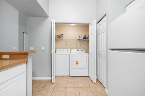 Copropriété à vendre à Gainesville, Floride: 2 chambres, 101.08 m2 № 2123175 - photo 12