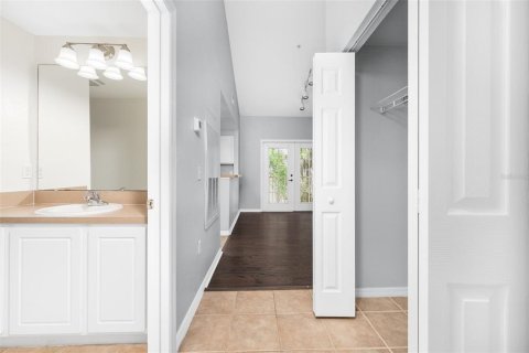 Copropriété à vendre à Gainesville, Floride: 2 chambres, 101.08 m2 № 2123175 - photo 19