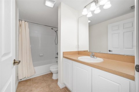 Copropriété à vendre à Gainesville, Floride: 2 chambres, 101.08 m2 № 2123175 - photo 18