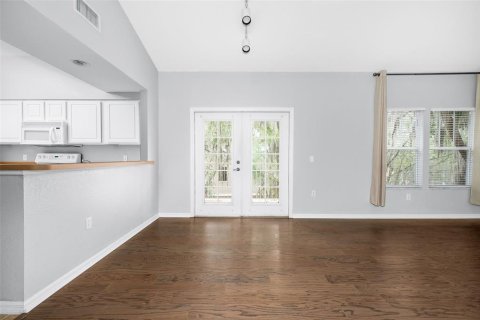 Copropriété à vendre à Gainesville, Floride: 2 chambres, 101.08 m2 № 2123175 - photo 7