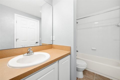 Copropriété à vendre à Gainesville, Floride: 2 chambres, 101.08 m2 № 2123175 - photo 16