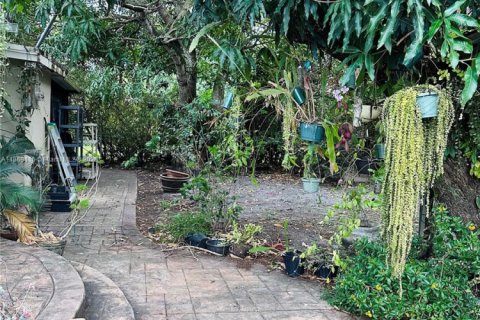 Villa ou maison à vendre à Miami, Floride: 3 chambres, 113.06 m2 № 1895343 - photo 13