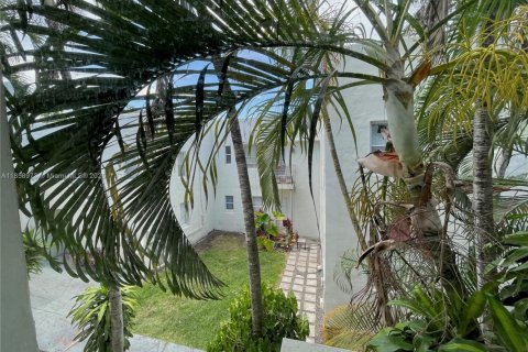 Apartment in Miami Beach, Florida 1 bedroom, 65.03 sq.m. № 1887420 - photo 11