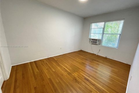 Apartment in Miami Beach, Florida 1 bedroom, 65.03 sq.m. № 1887420 - photo 6