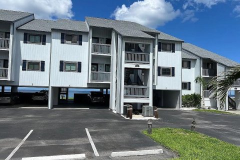 Condo in Ruskin, Florida, 2 bedrooms  № 1904285 - photo 1