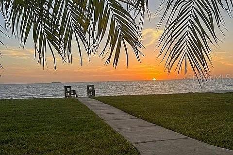 Condo in Ruskin, Florida, 2 bedrooms  № 1904285 - photo 3