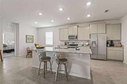 House in Ocala, Florida 4 bedrooms, 217.86 sq.m. № 1857880 - photo 9