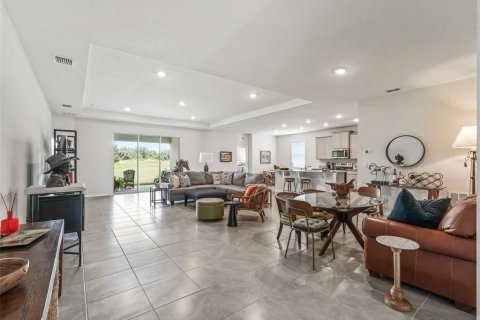 House in Ocala, Florida 4 bedrooms, 217.86 sq.m. № 1857880 - photo 6