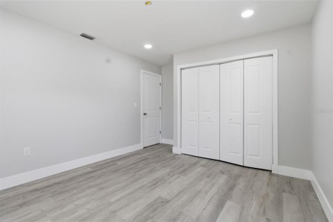 House in Holiday, Florida 3 bedrooms, 105.35 sq.m. № 2145394 - photo 18