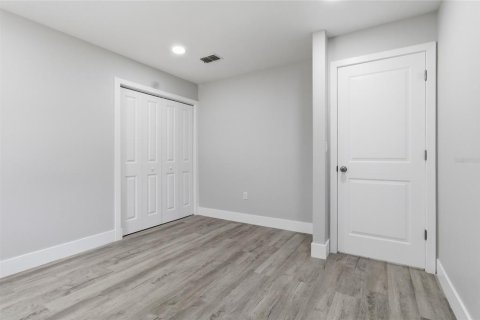 House in Holiday, Florida 3 bedrooms, 105.35 sq.m. № 2145394 - photo 23