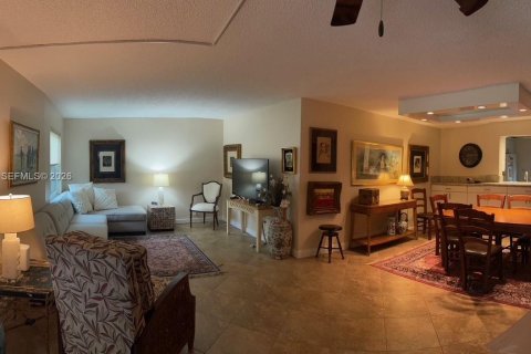 Condo in Pembroke Pines, Florida, 3 bedrooms  № 2050332 - photo 10