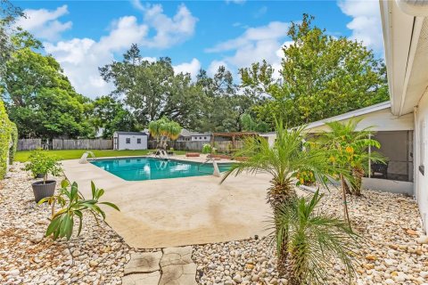 House in Orlando, Florida 3 bedrooms, 127.65 sq.m. № 2314379 - photo 29