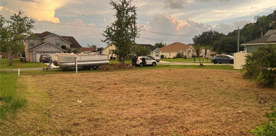 Terreno en Kissimmee, Florida № 2196759