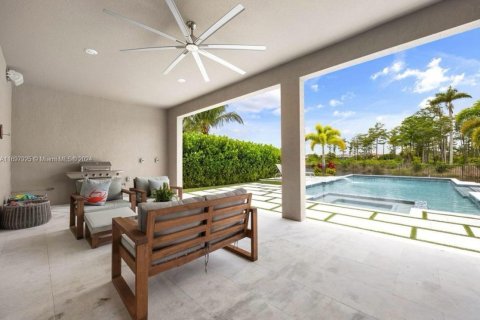 Снять в аренду виллу или дом в Юпитер, Флорида 4 спальни, 358.23м2, № 1970906 - фото 30